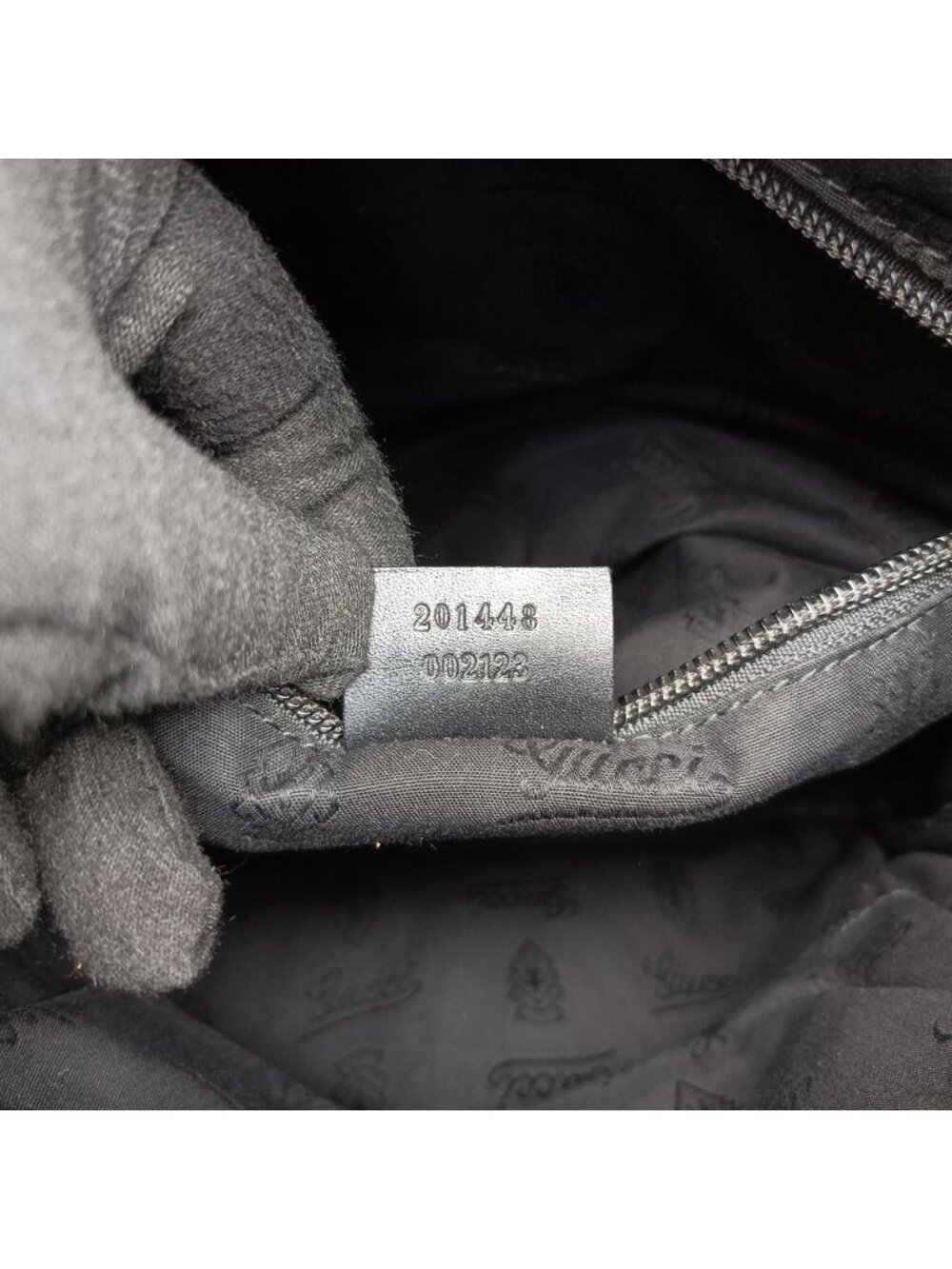 ★SOLD★ Gucci GG Supreme Messenger Black Canvas Tote - Picture 11 of 15